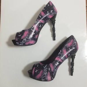 Too Fast Pink & Black Skeleton Flamingo Peep Toes